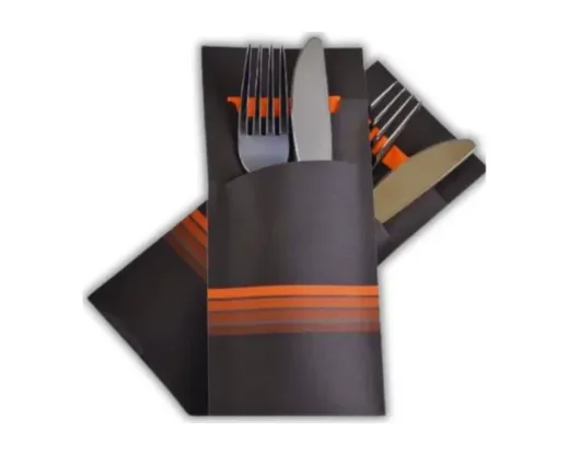 Pochette à couverts noire avec serviette